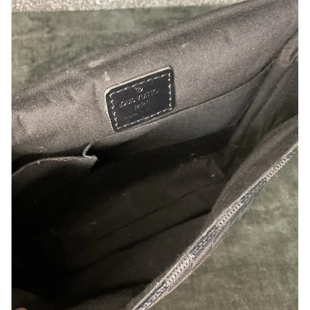 Louis Vuitton Inventeur Paris  Damier Ebene Canvas Messenger Bag